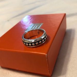 RETIRED JAMES AVERY RING